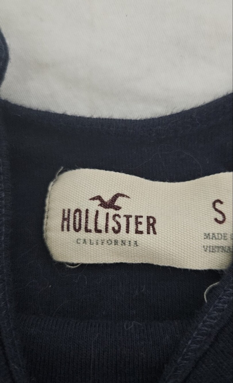 2000s Hollister Navy Blue Tank - Picture 4 of 4